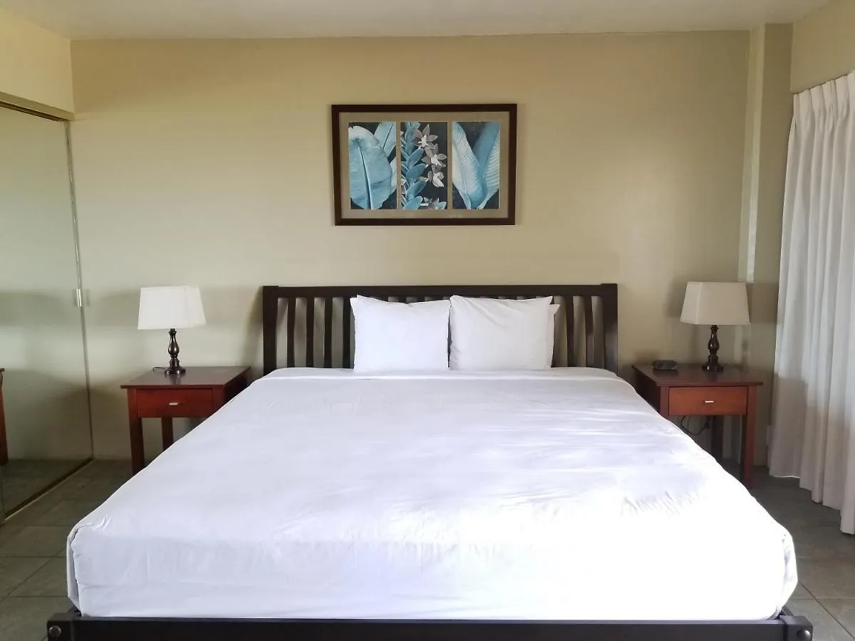 Ilikai Tower One Bedroom Lagoon View Waikiki Condos With Lanai & Free Wifi Гонолулу