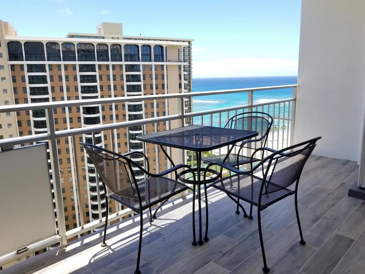 Апартаменты Ilikai Tower One Bedroom Lagoon View Waikiki Condos With Lanai & Free Wifi Гонолулу