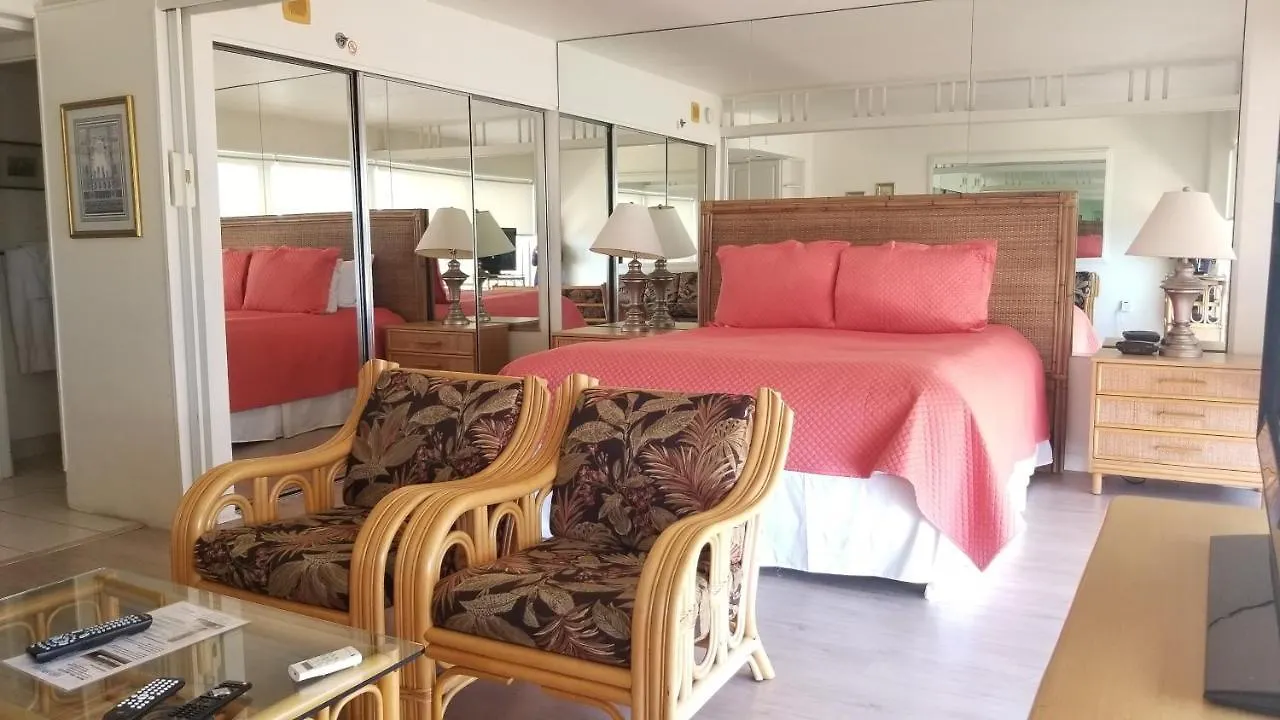 Апартаменты Ilikai Tower One Bedroom Lagoon View Waikiki Condos With Lanai & Free Wifi Гонолулу