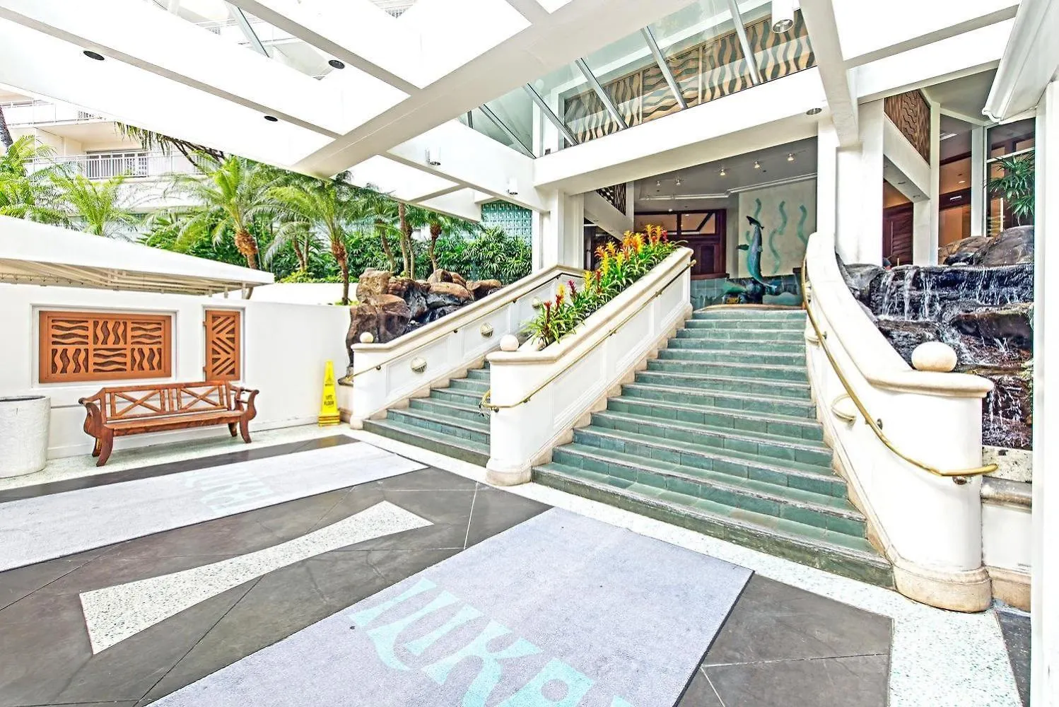 Ilikai Tower One Bedroom Lagoon View Waikiki Condos With Lanai & Free Wifi هونولولو 0*,