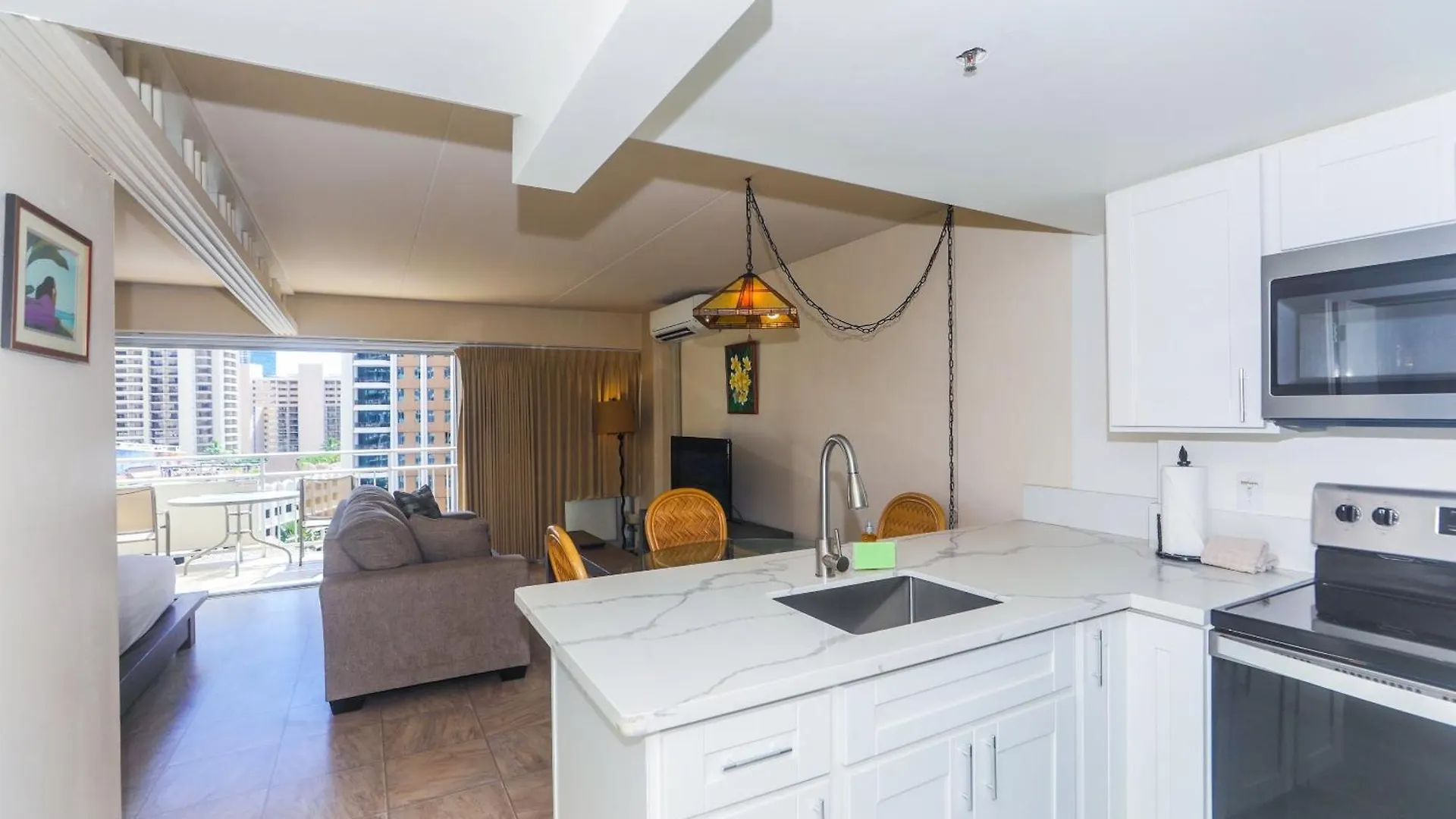 Ilikai Tower One Bedroom Lagoon View Waikiki Condos With Lanai & Free Wifi هونولولو