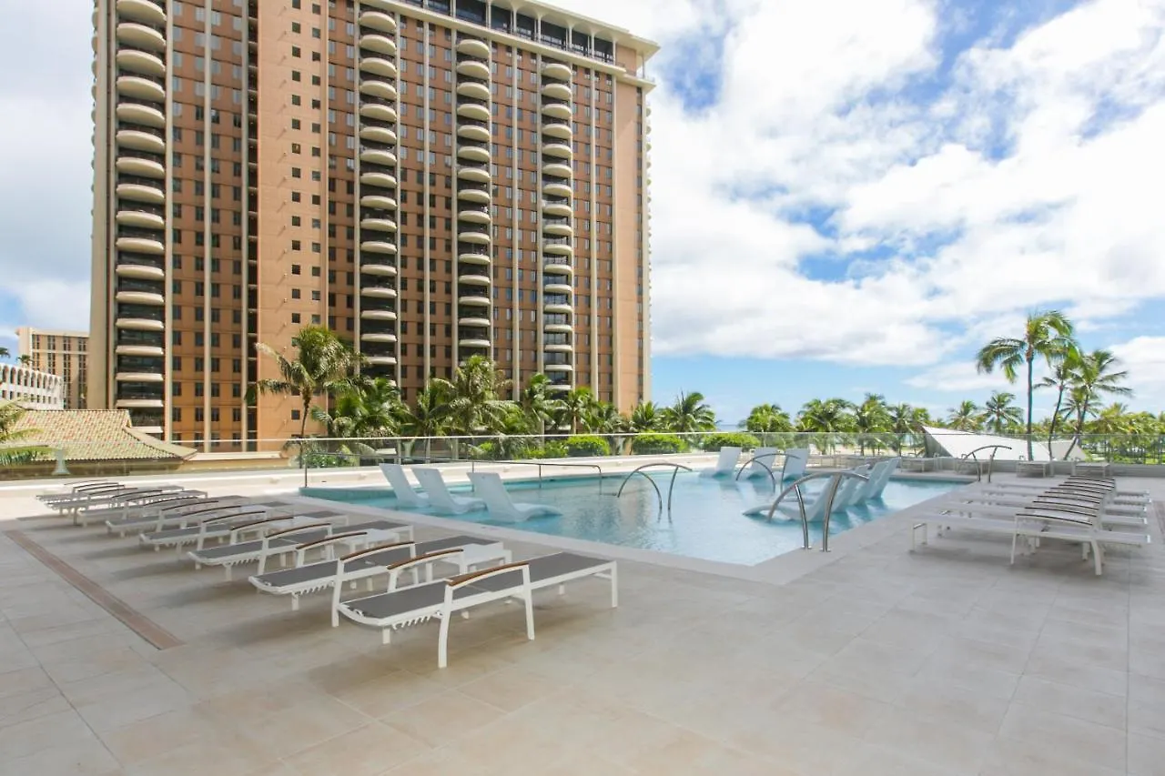 Appartamento Ilikai Tower One Bedroom Lagoon View Waikiki Condos With Lanai & Free Wifi Honolulu