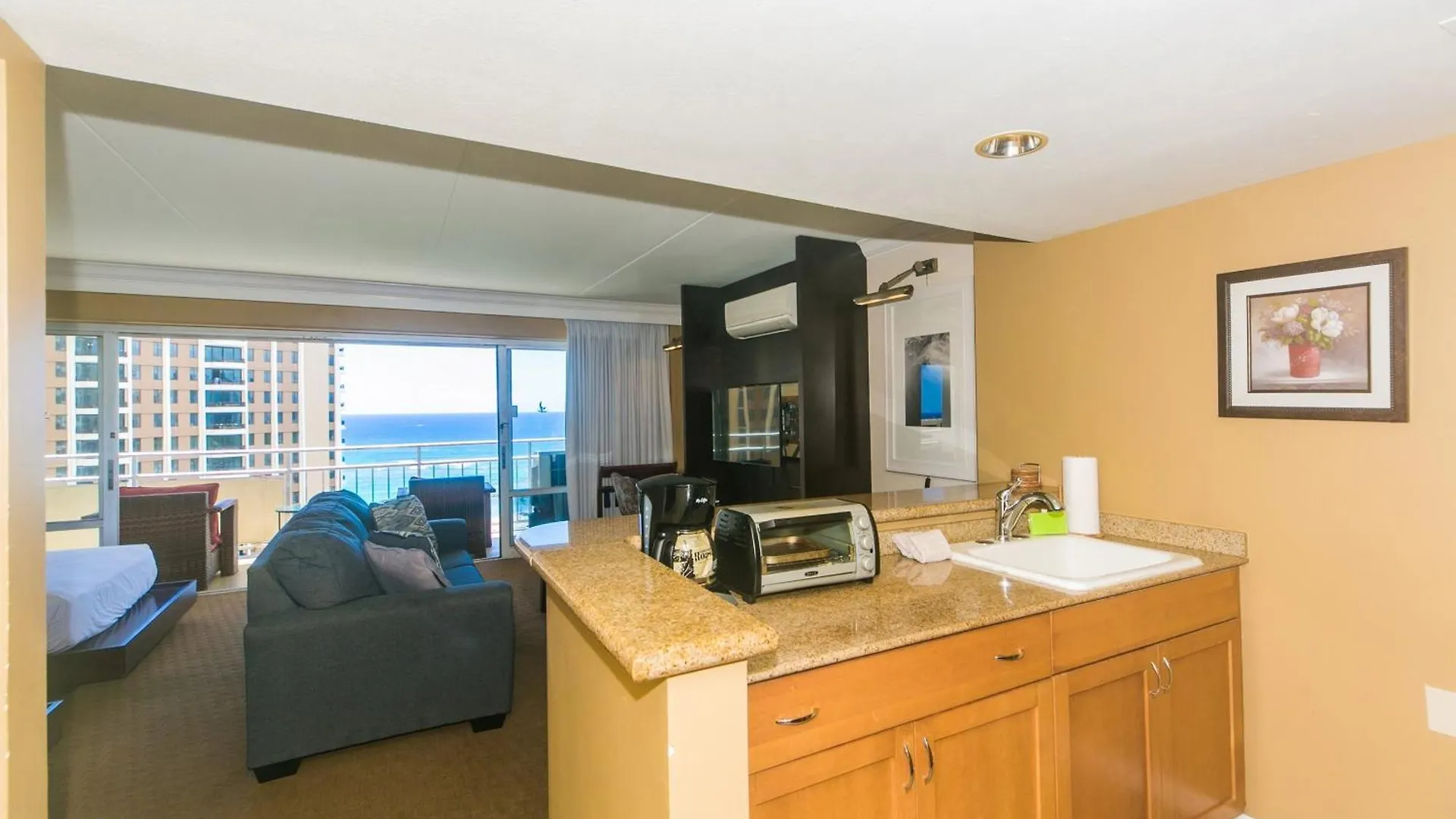 Ilikai Tower One Bedroom Lagoon View Waikiki Condos With Lanai & Free Wifi Honolulu 0*,  Stati Uniti