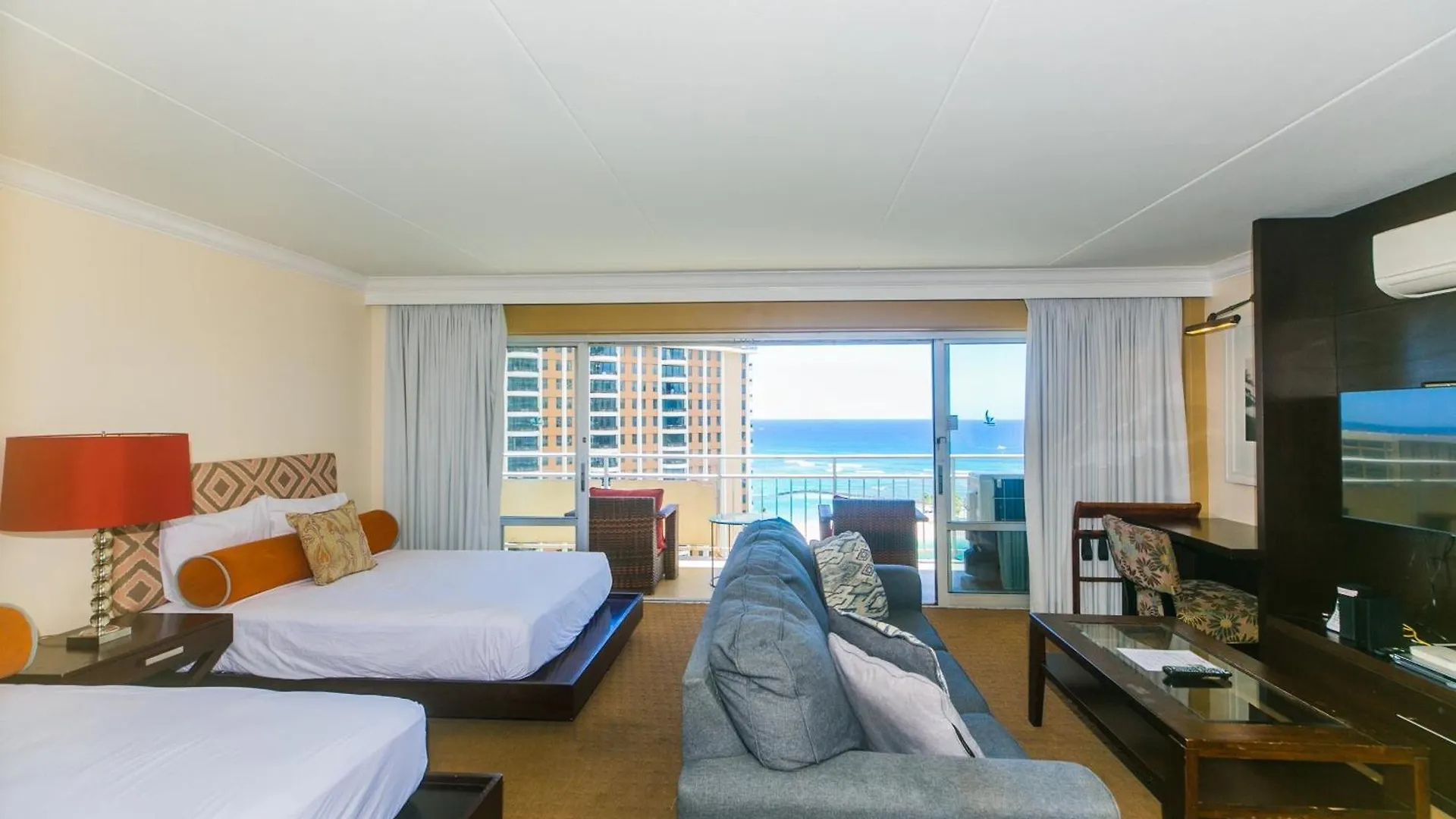 Ilikai Tower One Bedroom Lagoon View Waikiki Condos With Lanai & Free Wifi Honolulu Appartamento